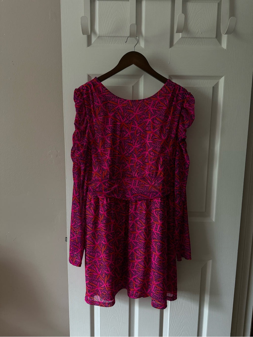 NWT Lilly Pulitzer Preslie Long Sleeve Romper Women’s XL Passion Fruit Pink